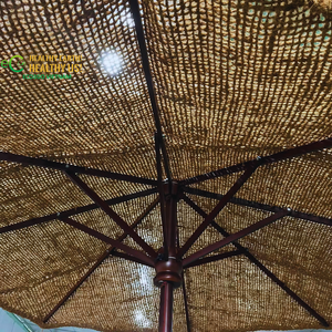 Parasol écologique en fibre de coco naturelle, fait main, pour la décoration de jardins, de complexes hôteliers, d'hôtels et de parcs - Product Image 6