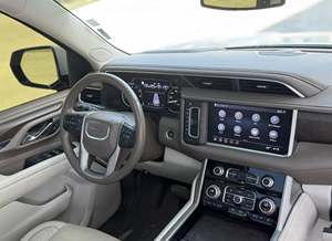 SUV grand format XL Denali 2021 d'occasion, finition de luxe haut de gamme - Product Image 3