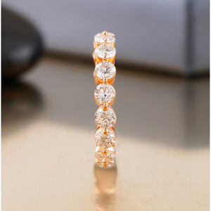 Anillo de Eternidad con Diamantes Cultivados en Laboratorio de 2.51 CT, Oro Rosa de 14K, Montura Compartida, Elegantes Anillos de Diamantes - Product Image 2