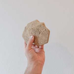 Posavasos hexagonales de mármol travertino, elegante decoración para mesa de comedor, juego de 6 de piedra natural - Product Image 1