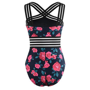 Maillot de bain une pièce personnalisé avec logo, taille haute, volanté, effet ventre plat, pour femme, épaules dénudées, dos croisé, col en V - Product Image 4