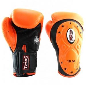 Gants de boxe jumeaux très demandés, personnalisés, 100% cuir véritable, fermeture auto-agrippante antidérapante, pour Muay Thai, Sanda et arts martiaux - Product Image 5