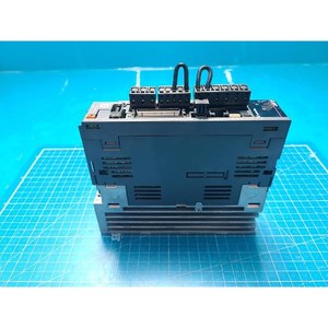 Amplificateur servo AC Mitsubishi MR-J4-20A d'occasion, comme il est, pièces d'équipement semi-conducteur Legacy - Product Image 6