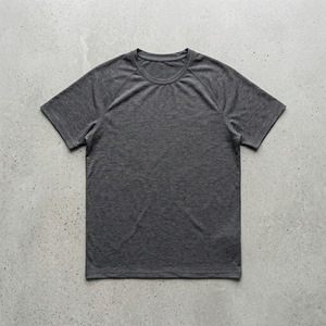 เสื้อยืดสตรีทแวร์แบบเรียบ ย้อมสีเอซิด 100% ผ้าฝ้าย เสื้อยืดคอกลมทรงโอเวอร์ไซส์สำหรับผู้หญิง เสื้อยืดวินเทจ เสื้อยืดยูนิเซ็กส์ ผ้าเจอร์ซีย์ - Product Image 1