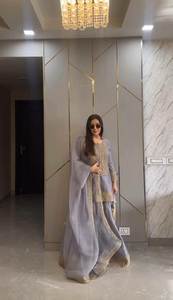 Vestido Salwar para Mujer 2024, Tela de Piel Sintética con Bordado Interior y Palzoo para Fiestas - Product Image 2