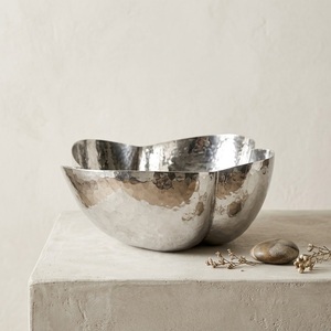 Ciotola Decorativa Artigianale a Forma <span class=keywords><strong>di</strong></span> Fiore <span class=keywords><strong>di</strong></span> Magnolia in Alluminio Pressofuso, Elegante Centrotavola Metallico Argento per Arredamento Casa, Ciotola per Frutta - Product Image 2