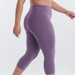 Leggings Capri de Cintura Alta de Primera Calidad para Mujer, Color Sólido, Elásticos, Transpirables, Pantalones de Yoga Tejidos, Ropa Deportiva para Todas las Temporadas - Product Image 4