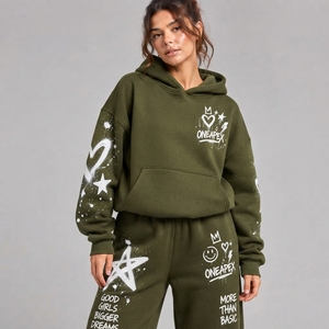 Conjunto Deportivo de Dos Piezas para Mujer, Sudadera con Capucha Verde Oliva con Estampado Gráfico de Corazones y Estrellas, Pantalones Jogger de Pierna Ancha, Ropa Casual de Calle - Product Image 2