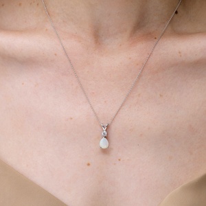14k Gold Pear Cut Natural Opal Gemstone Teardrop V-bale Pendant With Diamond <b>Top</b> Quality Fine Jewelry Direct Indian Manufacturer - Product Image 4