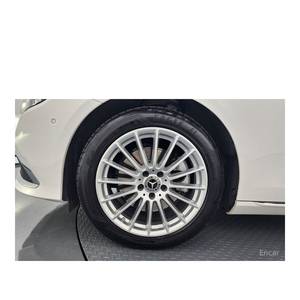 Mercedes-Benz Clase E E250 Exclusive 2023, 27.479 km, Emisión Euro V, Caja de Cambios Automática, Asientos de Cuero, Volante a la Izquierda, Cámara Trasera - Product Image 5