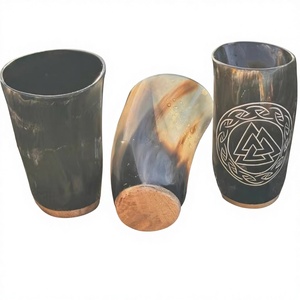Gobelet en corne de buffle polie de haute qualité, fait main, en corne naturelle, pour boissons froides - Product Image 1