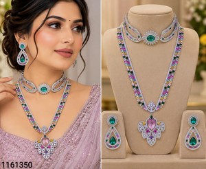 Ensemble de colliers élégants en pierre AD double couche, comprenant un collier ras-du-cou et un long collier en diamant américain brillant, avec boucles d'oreilles pendantes assorties, vente en gros - Product Image 5