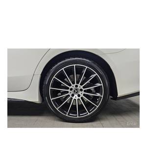 Mercedes-Benz Clase CLS CLS450 4MATIC AMG Line 2020/3, 66,501 km, Caja de Cambios Automática, Volante a la Izquierda, Cámara Trasera - Product Image 5