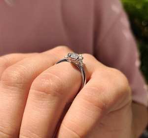 Anillo de Compromiso de Oro Rosa de 18K con Diamante Cultivado en Laboratorio de Corte Marquesa de 1CT, Alto Pulido, Sin Níquel, Sin Plomo, Regalo Clásico de Aniversario, India - Product Image 3