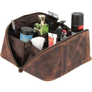 Bolsa de Cosméticos de Viaje de Cuero al por Mayor con Cierre y Compartimentos en Capas, Impermeable y Portátil, Opción de Logotipo Personalizado en Venta - Product Image 5