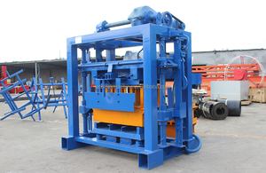 เครื่องทำบล็อกคอนกรีตแบบกึ่งอัตโนมัติ รุ่น <span class=keywords><strong>QT40</strong></span>-<span class=keywords><strong>2</strong></span> ใช้งานง่าย ผลิตจากวัสดุซีเมนต์ ทราย ขี้เถ้าลอย และหิน สำหรับทำอิฐบล็อกแข็ง - Product Image 2