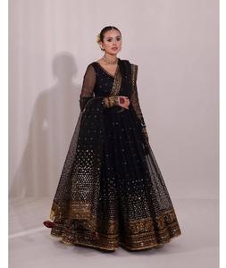 Robe indienne traditionnelle fantaisie en tulle souple avec broderies de fils et de sequins pour les occasions de mariage et les fêtes pour femmes - Product Image 1
