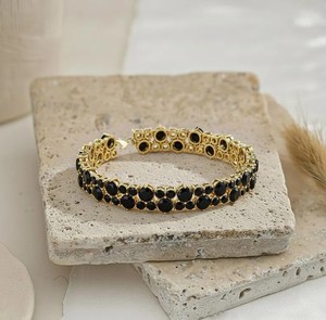 Pulsera con Dije de Ónix Negro, Plata de Ley 925, Chapada en Oro, Certificada, Elegante, con Piedras Preciosas, Joyería Fina de Lujo para Mujer, 12g, Aniversario - Product Image 1