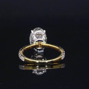 แหวนหมั้นเพชรทรงรี 2 กะรัต เพาะเลี้ยงในห้องปฏิบัติการ ทองคำขาว 14K ประดับเพชรรอบด้าน สำหรับงานแต่งงาน ได้รับการรับรองจาก IGI สำหรับผู้หญิง - Product Image 4