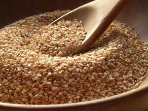 Semillas de Sésamo Doradas Orgánicas de Austria de Primera Calidad, Sabor Aromático Natural, Delicioso Sabor, Especia de Una Sola Hierba, 24 Meses de Duración - Product Image 2
