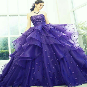 ชุดราตรีลูกไม้สีฟ้าอ่อนสวยหรู ประดับด้วยลายดอกไม้ที่ละเอียดอ่อนอย่างประณีต มีจำหน่ายในราคาขายส่ง - Product Image 6