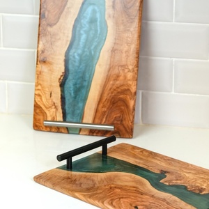 Bandeja Ecológica de Madera Natural y Resina con Asa de Metal, Bandeja de Servicio de Venta Caliente al por Mayor para Uso en el Hogar, Hoteles y Restaurantes - Product Image 6