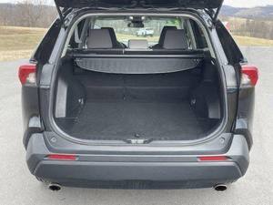 RAV 4 XLE SUV compact d'occasion 2022 - Product Image 6