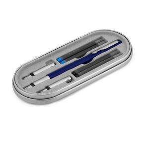 Stylo plume Parker Vector Standard Chrome Trim Calligraphy, ensemble de 7 pièces, contenant 2 pointes, 2 cartouches d'encre bleue et 2 cartouches d'encre noire. - Product Image 4