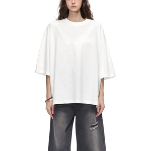 Camiseta Personalizada para Mujer con Logotipo, Camiseta de Mujer Talla Grande, Lisa, Blanca, 100% Algodón, de Lujo, al por Mayor, Impresa, de Alta Calidad - Product Image 3