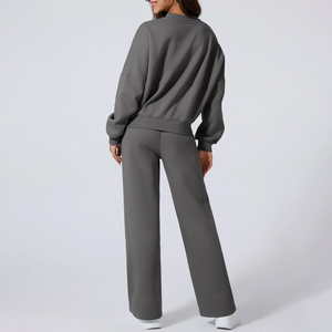 Direct Factory Supplier of Cotton Blend Loungewear Sets Custom Logo Private Label Wholesale Sweat Suits & Trendy <b>Women</b> Tracksuit - Product Image 5