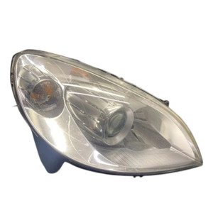 Phare avant droit d'occasion classe B A1698201861 - Product Image 1