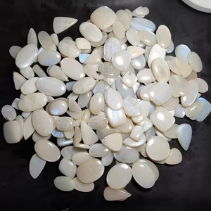 Venta al por mayor de gemas de piedra lunar blanca natural de alta calidad, cabujones pulidos lisos, gemas sueltas ovaladas de varios tamaños, certificadas por terceros. - Product Image 1