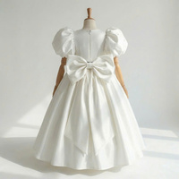 Robe de bal élégante en satin pour filles, avec manches courtes bouffantes, longueur cheville, style princesse, détail taille orné de cristaux, pour événements spéciaux
