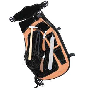 Kit professionnel de ferrage équin avec tablier, marteau, cisaille à sabots, couteau de coupe de sabots tranchant à double lame et râpe courbée - Product Image 1