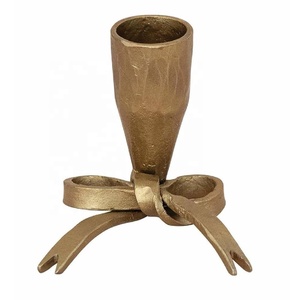 Juego de 2 Portavelas Decorativos de Hierro con Lazo Dorado, para Mesa de Comedor, Bodas y Fiestas - Product Image 5