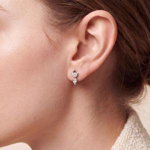 Élégantes boucles d'oreilles demi-lune en diamants de laboratoire de 3,00 CTW serties en or rose 9 carats – Design de bijoux de mode haut de gamme - Product Image 2