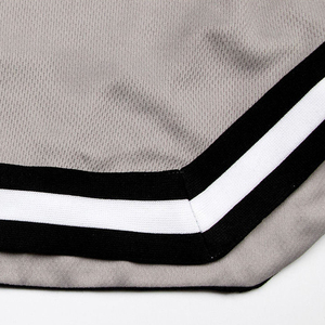 Shorts Deportivos de Baloncesto Sublimados con Diseño OEM al por Mayor, Personalizados en Color, Transpirables, 100% Poliéster, Tallas Grandes para Hombre - Product Image 5