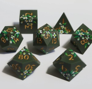 Jeu de dés en résine faits à la main, dés polyédriques aux couleurs transparentes, designs personnalisés pour jeux de société - Product Image 6