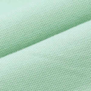 Chemises streetwear pour femmes, style tendance, respirantes, séchage rapide, toile légère, fabriquées au Pakistan, grandes tailles en vente - Product Image 4