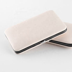 Kit de Manucure Pédicure Professionnel Premium 15 Pièces – Trousse de Soin des Ongles 4-en-1 avec Coupe-Ongles, Pince à Cuticules, Ciseaux et Étui Métallique à Ressort Unique - Product Image 2