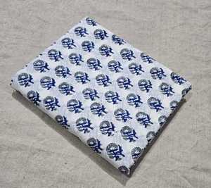 Tela de Algodón Puro con Estampado Floral, Tela de Algodón Transpirable Estampada a Mano para Confección de Vestidos y Decoración del Hogar - Product Image 6