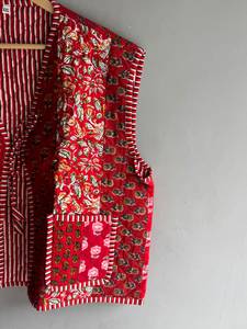 Chaleco Acolchado de Algodón con Estampado Floral Rojo para Mujer, Cuello en V, Sin Mangas, para Otoño, con Bolsillos, Todas las Tallas, Regalo para Ella - Product Image 3