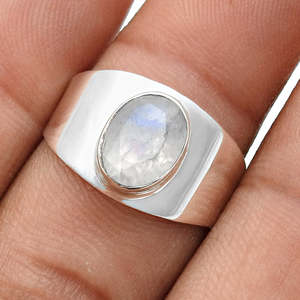 Hot Sale Trendy <b>Statement</b> <b>Ring</b> With Natural Rainbow Moonstone Gemstone Made From 925 Sterling Silver Beautiful Bohemian Jewelry - Product Image 4