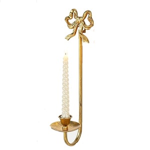 Porte-bougie mural en fer doré avec nœud, design unique pour la décoration intérieure et les occasions de mariage, fait main - Product Image 1