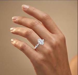 แหวนหมั้นเพชรทรงรีแบบสเต็ปคัท 10K โรสโกลด์สุดหรู 3.50 กะรัต - Product Image 5