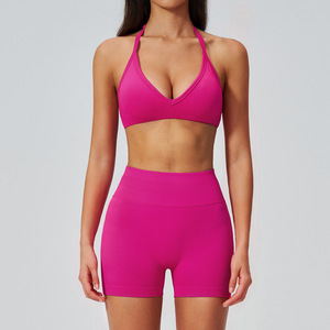 Lot de 4 pièces personnalisables avec logo : Soutien-gorge de sport, short, hauts de yoga et de fitness sans couture, et ensemble de leggings moulants pour femmes - Product Image 1