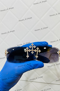 Gafas de sol sin montura con diseño de cruz plateada, estilo diamante moissanita, puente de diamantes, estilo hip hop, gafas de moda para hombres y mujeres - Product Image 5