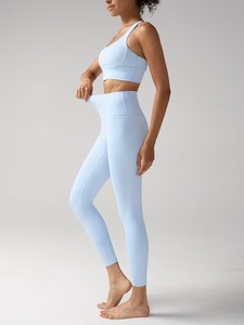 Conjunto Deportivo de Dos Piezas para Mujer, Top Deportivo de Punto Circular y Leggings de Cintura Alta con Efecto Moldeador, Traje Deportivo para Correr - Product Image 4