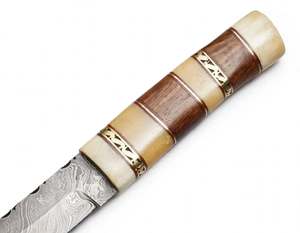 Couteau utilitaire à lame fixe en acier Damas fait main avec manche en os de chameau et bois de rose - Product Image 2
