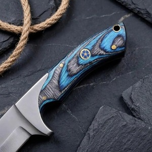 Cuchillo de caza hecho a mano de acero de Damasco con hoja recta de 8 pulgadas y punta caída, con mango de madera para supervivencia al aire libre - Product Image 2